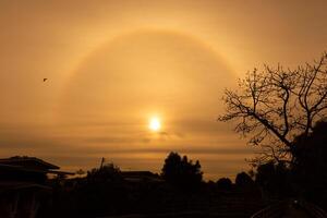 Sol aréola dentro Tailândia foto