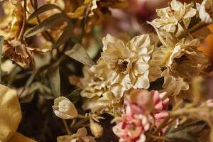 detalhe de flores falsas 2 foto