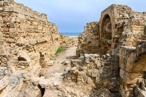 panorâmico Visão do a ginásio às a antigo romano cidade do salames perto famagusta, norte Chipre foto