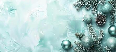 festivo Natal enfeite com pinho galhos e enfeites em gelado azul fundo. conceito do feriado decoração, inverno celebração, Natal decoração, Projeto. bandeira. cópia de espaço. cumprimento cartão foto