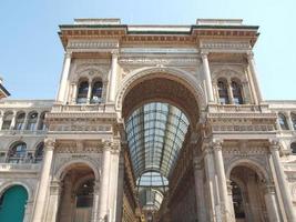 galleria vittorio emanuele ii, milão foto