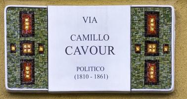 placa de rua decorativa de ravenna, itália foto