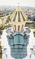 catedral sameba em dia ensolarado foto