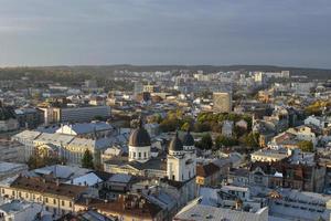 panorama do antigo centro histórico da cidade de lviv. ucrânia, europa foto