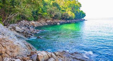 paisagem panorama lamru nationalpark em khao lak phang-nga tailândia. foto