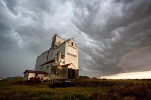 pradaria nuvens de tempestade Canadá foto