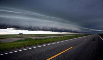 pradaria nuvens de tempestade Canadá foto