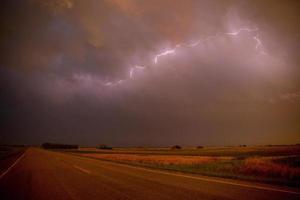 pradaria nuvens de tempestade Canadá foto