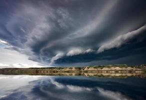 pradaria nuvens de tempestade Canadá foto