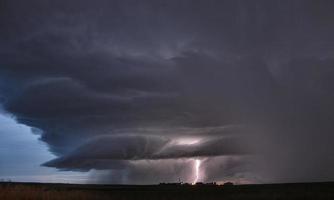 pradaria nuvens de tempestade Canadá foto