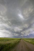 pradaria nuvens de tempestade Canadá foto