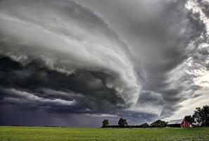 pradaria nuvens de tempestade Canadá foto