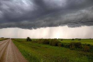 pradaria nuvens de tempestade Canadá foto