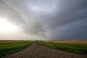 pradaria nuvens de tempestade Canadá foto