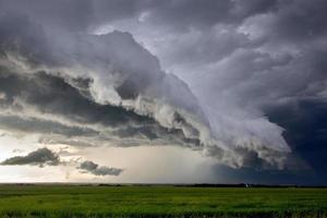 pradaria nuvens de tempestade Canadá foto