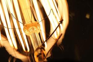close-up de lâmpada vintage como conceito criativo foto