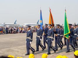 força aérea tailandesa real don muang bangkok tailândia12 de janeiro de 2019desfile de cadetes aéreos no evento nacional do dia das crianças. em don muang bangkok tailândia12 de janeiro de 2019. foto