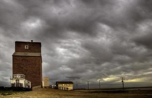 nuvens de tempestade saskatchewan foto