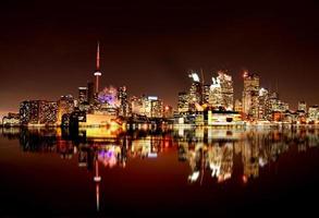 tiro noturno toronto foto