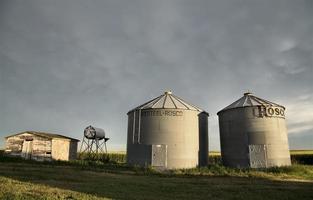 nuvens de tempestade saskatchewan foto