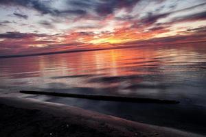 pôr do sol praia de wasaga foto