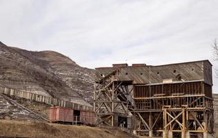 mina de carvão abandonada foto