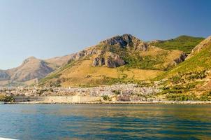 vista do mar de castellammare del golfo, itália foto