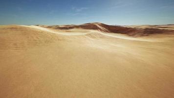 vista de belas dunas de areia no parque nacional de dunas de areia foto