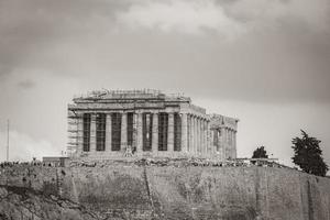 atenas grécia 04 de outubro de 2018 acrópole de atenas ruínas do partenon grécias capital atenas na grécia. foto