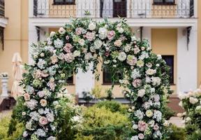 arco de casamento círculo foto