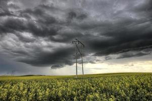 nuvens de tempestade saskatchewan foto