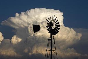 moinho de vento antigo foto