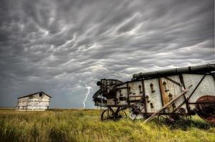 nuvens de tempestade saskatchewan foto