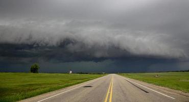 pradaria nuvens de tempestade Canadá foto