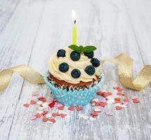 cupcake com vela foto