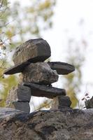 inukshuk norte de manitoba foto