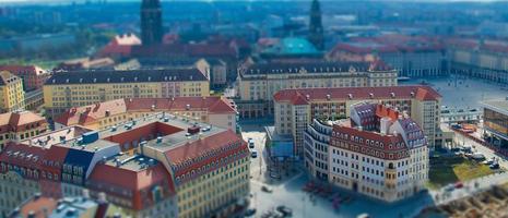 vista panorâmica da cidade de dresden da igreja luterana, alemanha foto