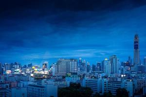 fundo Bangkok meia-noite azul. foto