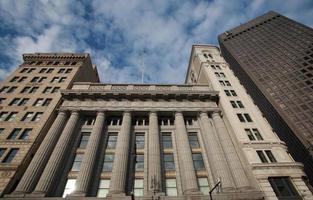 edifícios antigos e novos no centro de winnipeg foto