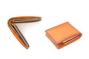 nova carteira masculina de couro marrom isolada em branco foto