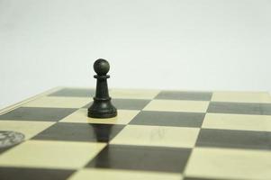 peão de xadrez, rei, rainha, bispo, torre de cavalo, preto e branco foto