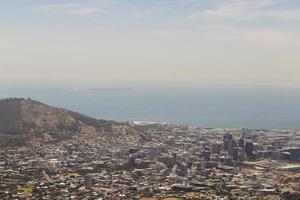 vista panorâmica da cidade do cabo, áfrica do sul da montanha da mesa. foto