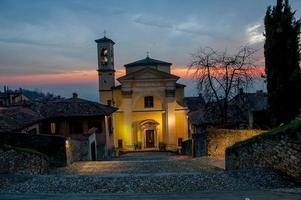 igreja santa grelha na cidade de bergamo foto