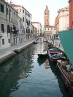 canal da lagoa em veneza venezia, norte da itália foto