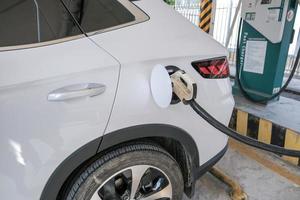 carregamento de veículos elétricos de energia nova foto