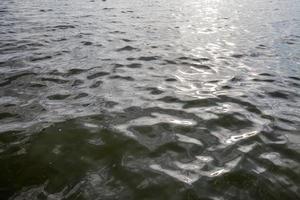 o efeito das ondas de água do rio foto