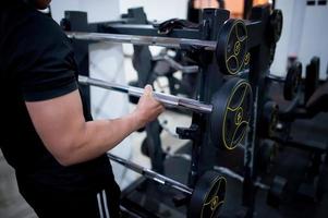 homem de aptidão em training.strong foto