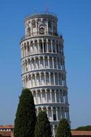 torre inclinada de pisa toscana itália foto