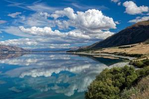 vista panorâmica do lago hawea foto