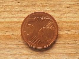 lado comum da moeda de 5 centavos, moeda da europa foto